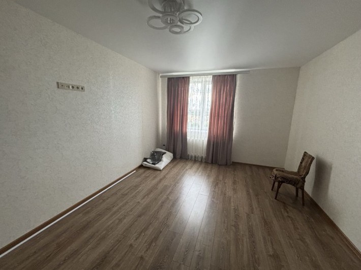Сдам двухкомнатную квартиру на Сахарова в новом доме - фото 1