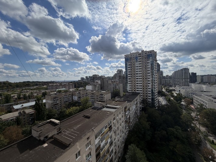 Центр.Продам 1-кімнатну квартиру вул. Підвисоцького 6в - фото 1