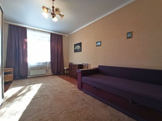 1 кімнатна, Водогін, вул. Дніпровська 32, Оболонський район Вишгород