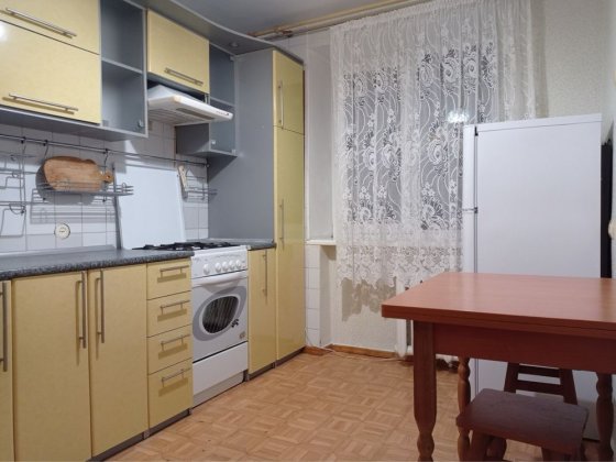 Сдам 2х квартиру в центре длительно Чорноморськ