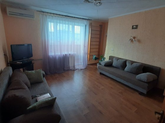 Сдам свою 1 -комнатную квартиру с 1 октября ул Парковая 36 Чорноморськ