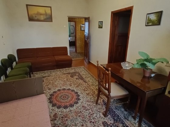 сдам 2х комн, Марата 5, есть укрытие, сталинка Краматорськ