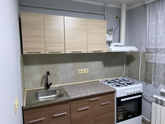 Здам 1 к після ремонту Центр 1 поверх