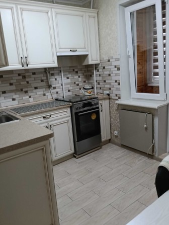 АН здає капітальну 1но ПЗТО 3/5,меблі,техніка,ел.опалення - фото 1