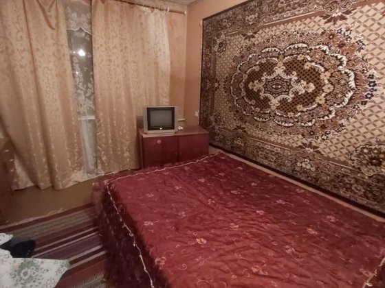 Сдам квартиру однокомнатную возле 14школы Умань