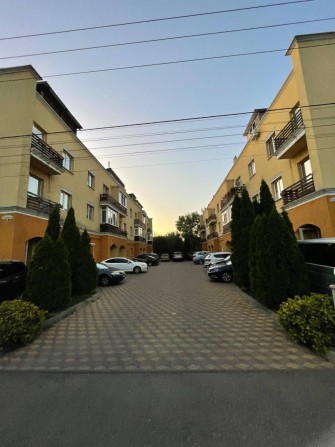 Оренда квартир в Святопетрівському - фото 1