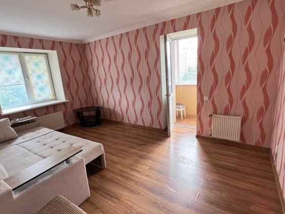 Без %. Здам довгостроково 1 кім кв 43м2  с. Чайки вул.Українського Відродження 3б.