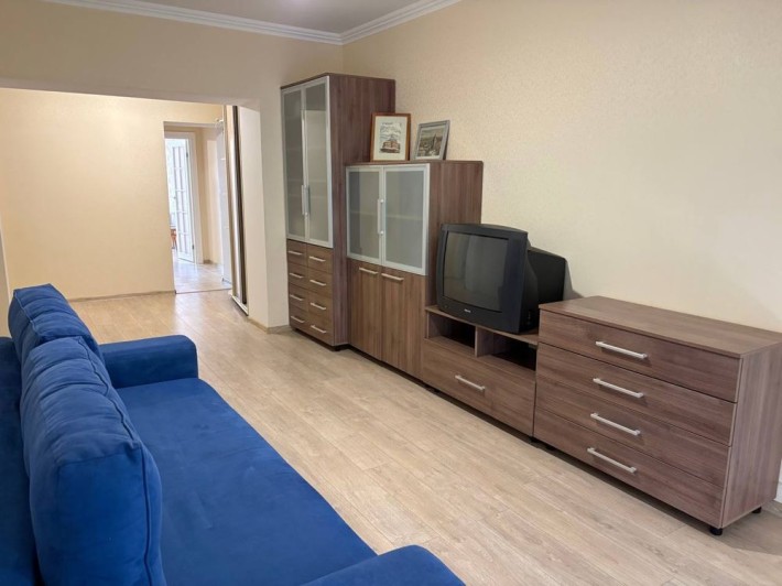 Ж/К Чайка 1 к.кв.45 м,м.Житомирська-15 хвил. - фото 1