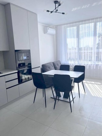 Оренда 1-кімнатної квартири вул.Героїв Крут 8, 600$ - фото 1
