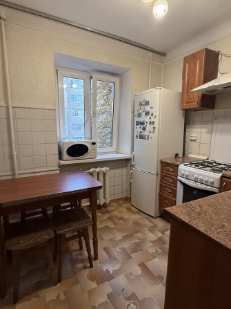 Продаж 3 к. квартири з роздільними комнатами, бульвар Верховної Ради, метро Дарниця - фото 1