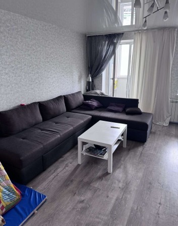 Продаж 3-к квартири вул. Полярна 8е - фото 1