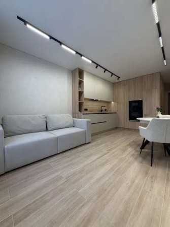 Продаж 1-к квартиры вул. Олександра Олеся 17а - фото 1