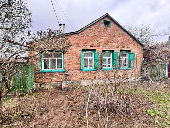 Сдается дом в районе ЖД вокзала. До 4 человек Славянск