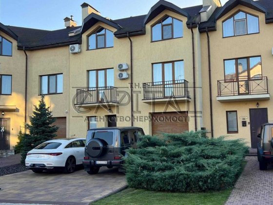 Оренда автономного таунхауса в Козині, 280м2, гараж Козин