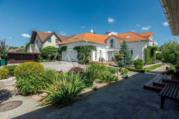 Оренда елітного будинку 360 м² з власним виходом до води   Бориспільський район Золоче “Княжий Затон - фото 1