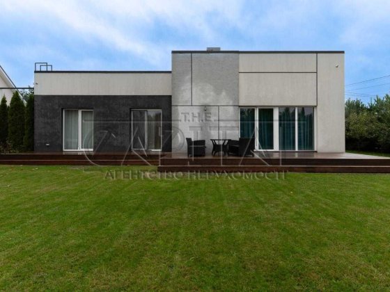 Оренда сучасного будинку біля озера Романків Обухівський район 3 окремі спальні