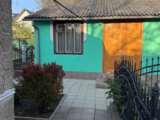 Довгострокова оренда будинку Самбір
