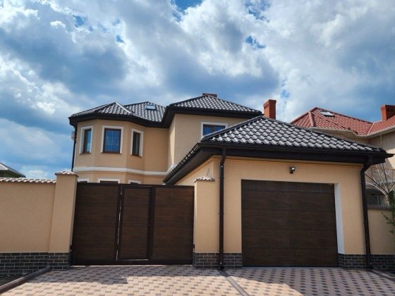 Срочно,сдам свой дом в Совиньоне Лиманка