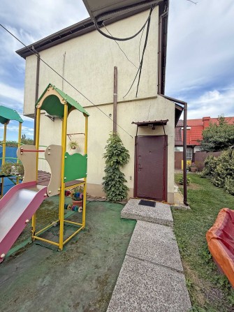 Будинок 90 кв.м. з 3 кімнат поблизу м.Академмістечко - фото 1