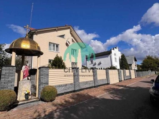 Оренда будинку з гаражем, підвалом, великоі площі (П) Ивано-Франковск