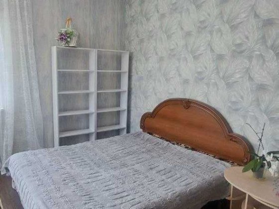 Оренда будинку Русанівські Сади м. Лівобережна Свердловина Гараж Котел