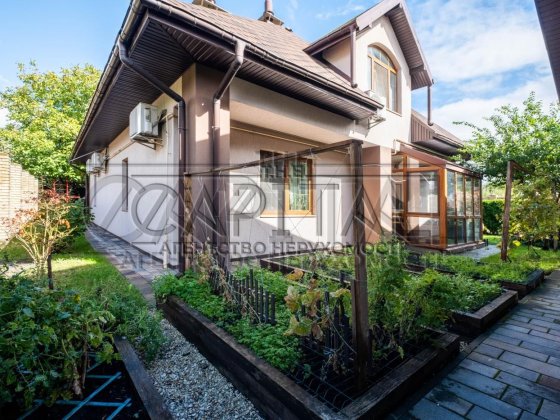 ПРЕМІАЛЬНА ОРЕНДА ДВОПОВЕРХОВОГО БУДИНКУ | ПЕРША ЗДАЧА | 200 М² | Є ГАЗ, Генератор м. Київ, Подільсь