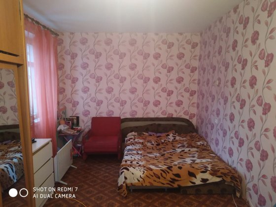 Оренда будинку на довгий або короткий термін.