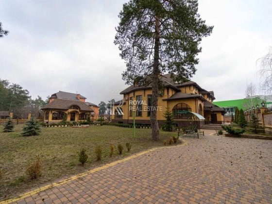 Оренда Будинок Київ Лісовий масив вул. Кіото 940 м² 11 кімнат Ліс Басейн Сауна Сонячна станція Тепло Київ