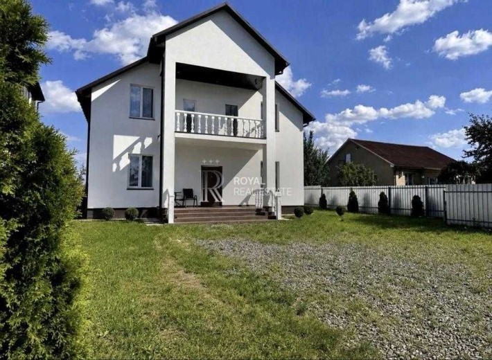 Оренда Будинок Київ Жуляни 220 м² 3 спальні Ділянка 7 соток Сучасний ремонт 16 кВт Гардеробна Балкон - фото 1