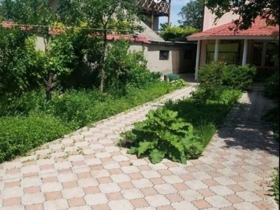 Аренда дома 5 к 200 м ,гараж, отдельный участок, животные обсуждаются!торг Одесса