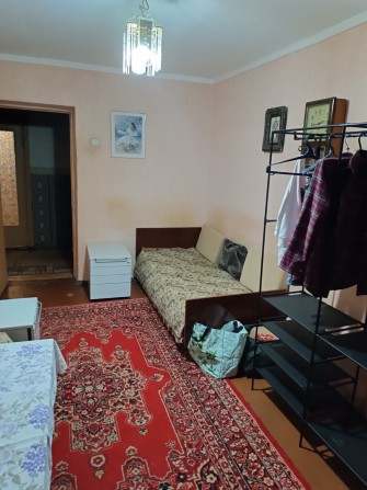 здам окрему кімнату для дівчини студентки. власниця - фото 1