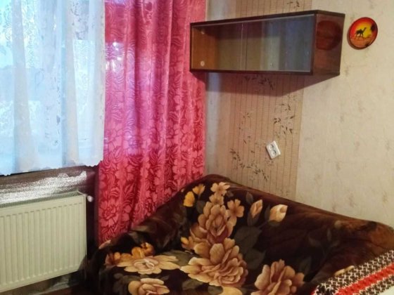 Здаю ( без комісії ) кімнату у 2кімн кв для працюючої жінки без шкідливих звичок, район завод "Вентс Боярка