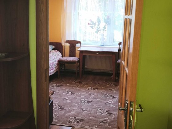 Довгострокова оренда квартири, кімнати, ліжкомісця Самбір