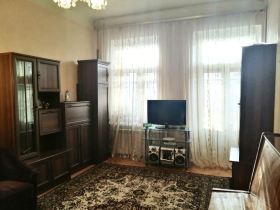 Сдам кiмнату 20м. с балконом, Куренiвський парк, метро Почайна Киев