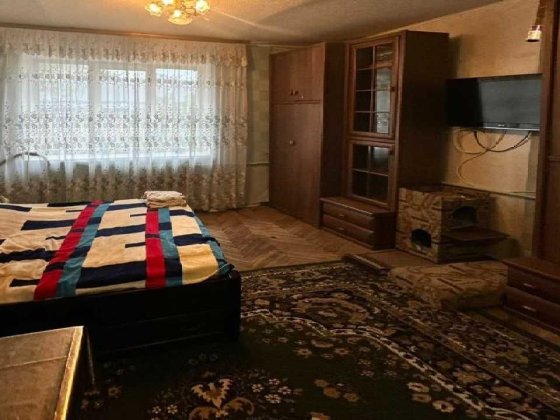 Комната в семейном общежитии  метро Харківська, Дарницкий