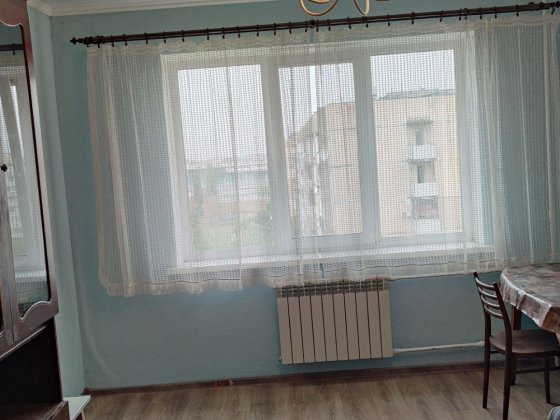 Кімната 18м по вулиці Героїв Дніпра  поруч з метро