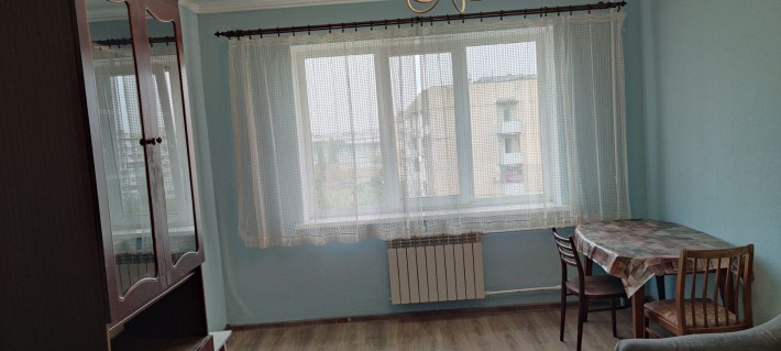 Кімната 18м по вулиці Героїв Дніпра  поруч з метро - фото 1