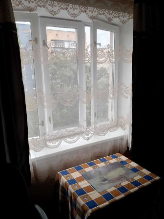 Здається кімната в комунальній квартирі по вулиці стальського 28.   3000грн. + 2000грн. комуналка - фото 1