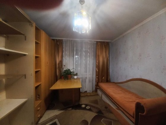Здам кімнату в гуртожитку для чоловіка.р-н Автовокзалу. Ровно