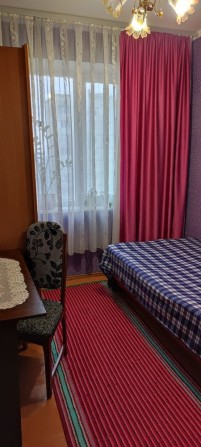 Здається окрема кімната для студентки, район 12 школа - фото 1