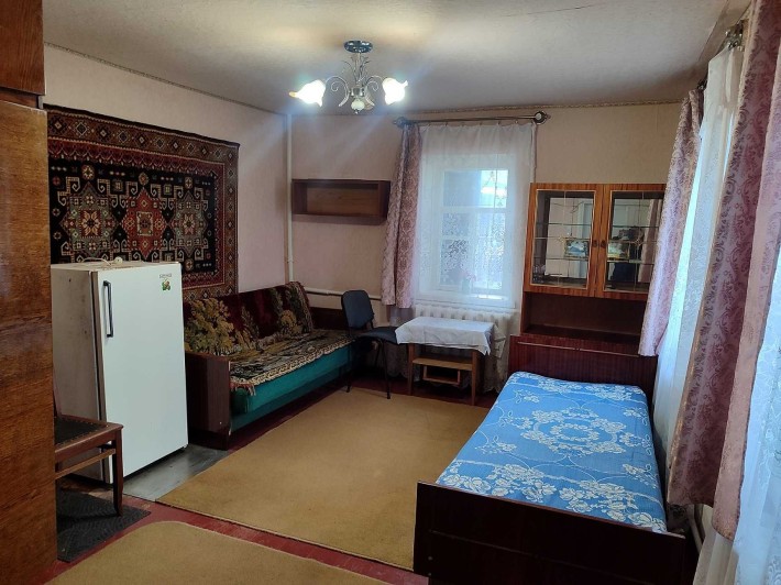 Кімната в будинку - фото 1