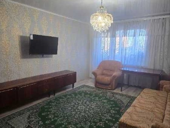 Кімната в 4к квартирі. Поділ