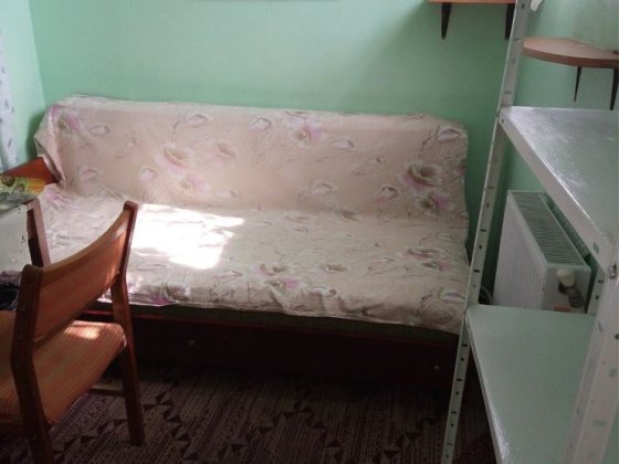 Терміново здається кімната в будинку для  жінки, дівчини.. Ужгород