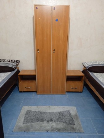 м. Деміївська, здам місце у  2-місній кімнаті - фото 1
