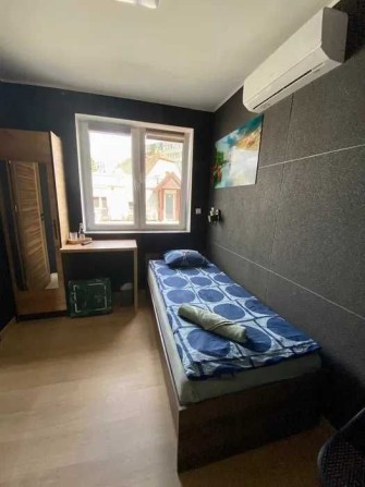 Здам підселення в кімнату Київ метро Васильківська гуртожиток 1400 грн - фото 1