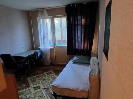 оренда 1 кімната в 3 кімнатній квартирі