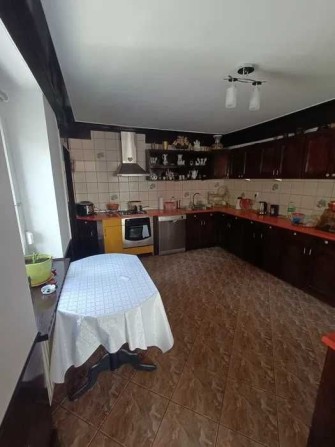Хостел біля метро Святошин здам ліжко в кімнаті Київ 1400 грн місяць - фото 1