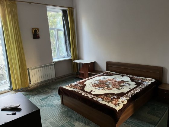 Оренда кімнати для дівчини,жінки Львів