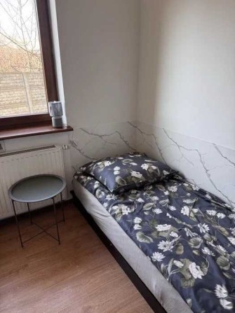 Здам підселення в кімнату Дешево Київ метро Лісова хостел 1600 грн міс - фото 1