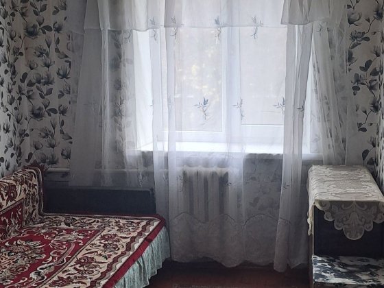 Сдам гостинку метро Армейская, ул.Ощепкова 8/1 Харьков